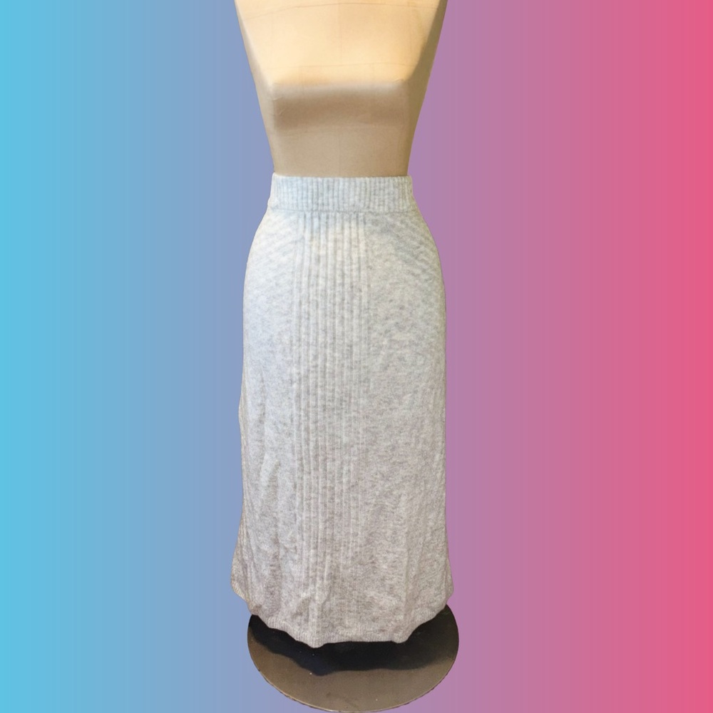 Simply Vera Vera Wang Soft Gray Pencil Skirt